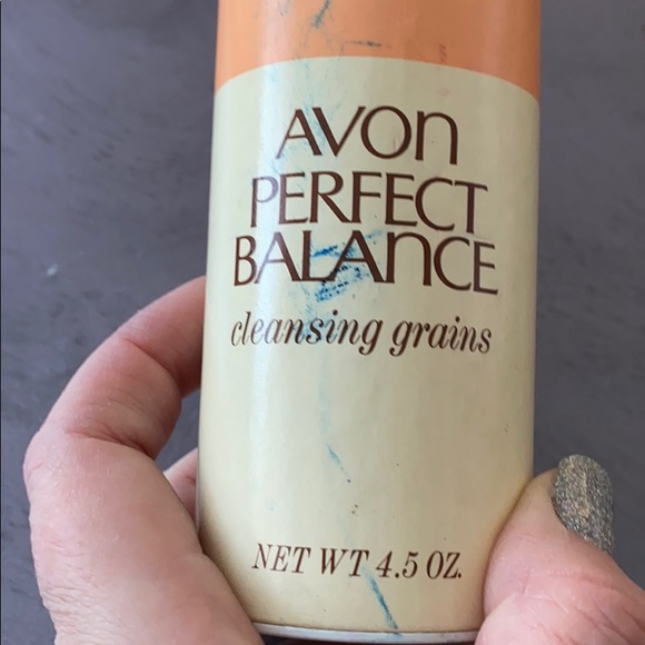 Avon Vintage Perfect Balance Cleansing Grains - Picture 2 of 8